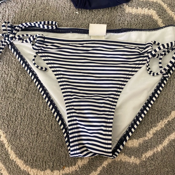 abercrombie bikini - Picture 1 of 4